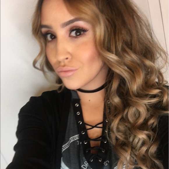 anniealex10
